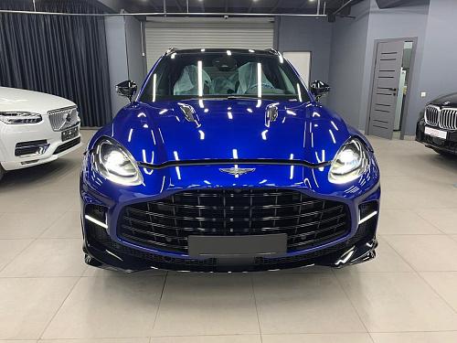 Aston Martin DBX 707